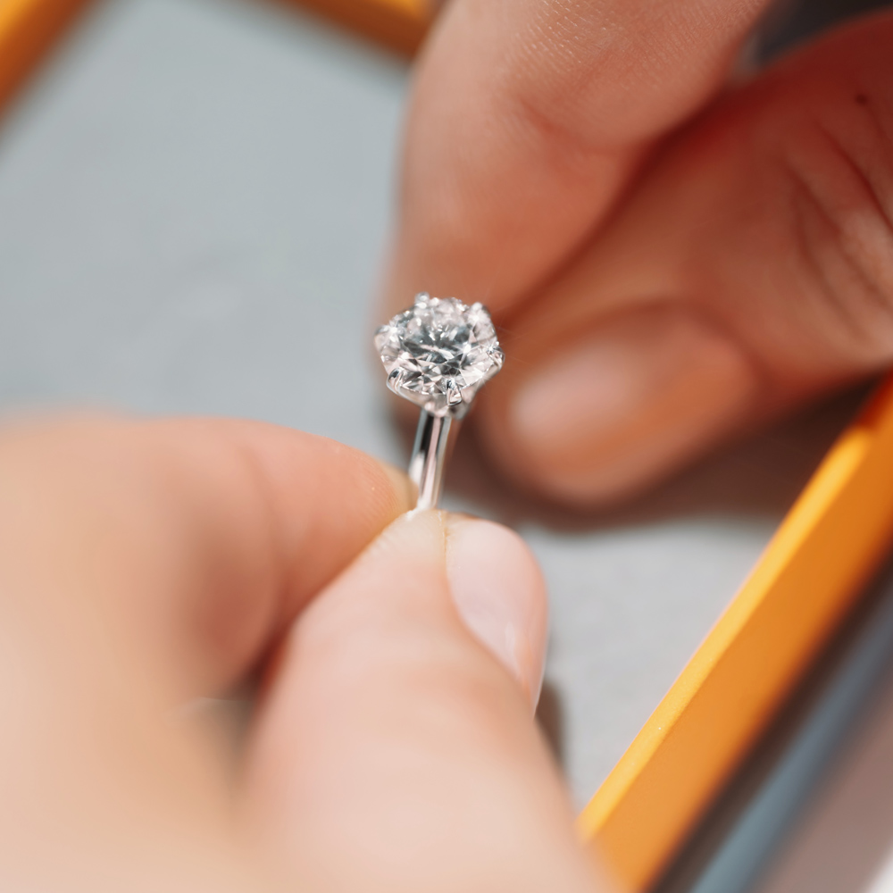 Помолвочное кольцо с лабораторным бриллиантом 1,20 карата "Eleanor" — изображение 2