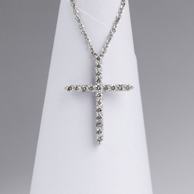 Лаконичный крестик с лабораторными бриллиантами N-00585/4w
