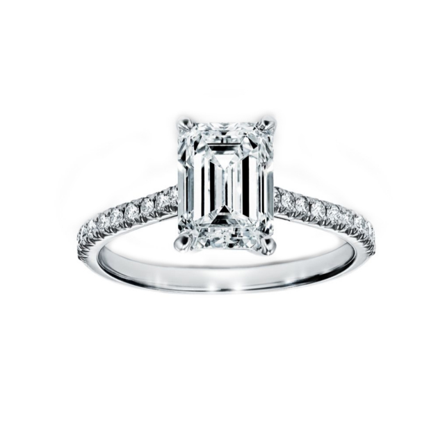 Кольцо из белого золота с лабораторным бриллиантом изумрудной огранки "Жаклин"