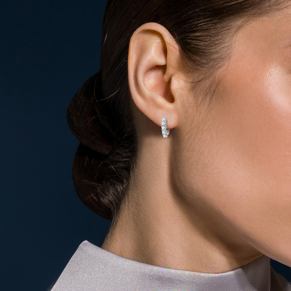 Бриллиантовые серьги-дорожки с лабораторными бриллиантами "Élysée" — изображение 2