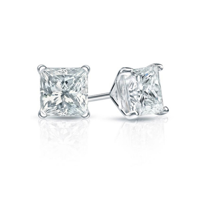 Пусеты из белого золота с лабораторными бриллиантами "принцесса" "Amira"